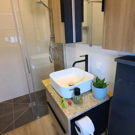 Aparthotel Bestfriends-lenzing