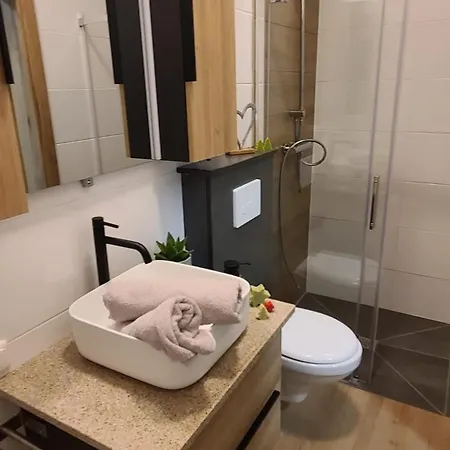 Bestfriends-lenzing *