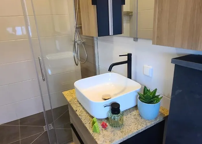 アパートホテル Bestfriends-lenzing